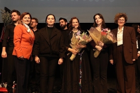 niluferde-8-marta-ozel-yagmur-kadinlar-muzikali.jpg