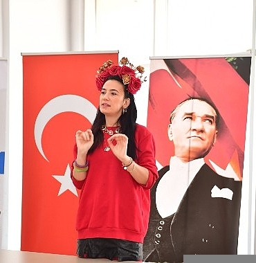 osmangazi-belediyesinden-bahari-mujdeleyen-atolye.jpg