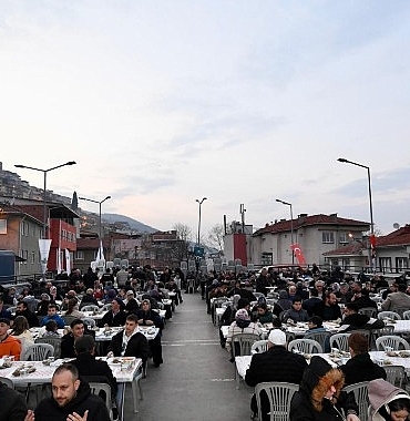 ramazanin-manevi-iklimi-osmangazide-yasaniyor.jpg