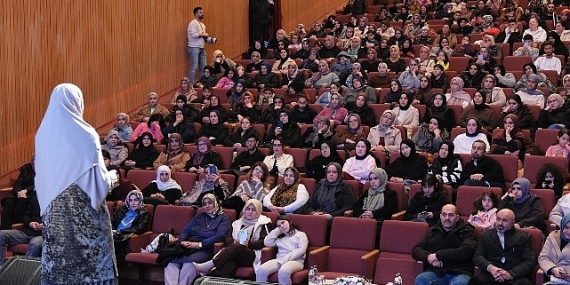 Saliha Erdim Söyleşisi, Zeytinburnu Kültür Sanat’ta Gerçekleşti!