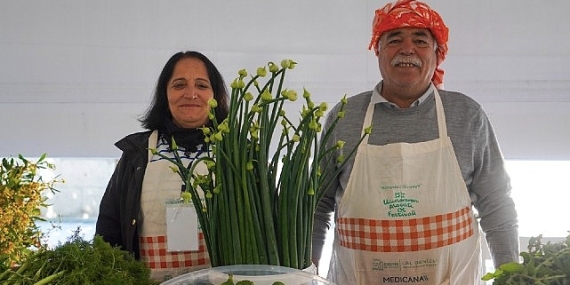15. Uluslararası Alaçatı Ot Festivali’nde stantlar açıldı, yarışmalar ve etkinlikler hafta sonu boyunca sürüyor