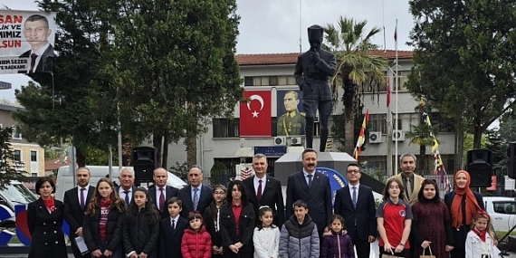 23 Nisan Ulusal Egemenlik ve Çocuk Bayramı Gölcük’te Törenle Kutlandı