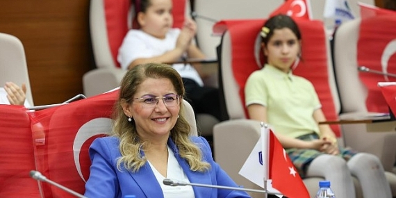 Bakırköy Belediyesi Çocuk Meclisi’nden 23 Nisan Özel Oturumu