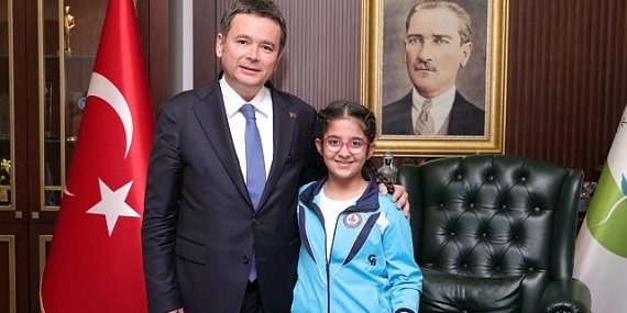 Başkan Aydın Koltuğu Geleceğin Teminatı Çocuklara Bıraktı