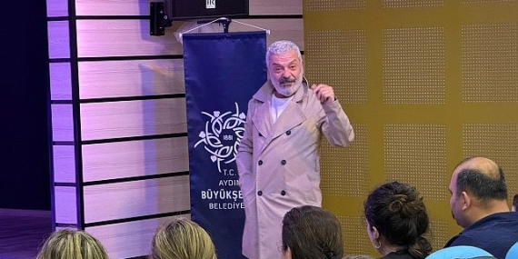 Başkan Çerçioğlu Didim ve Nazilli’de Vatandaşları Tiyatroyla Buluşturdu