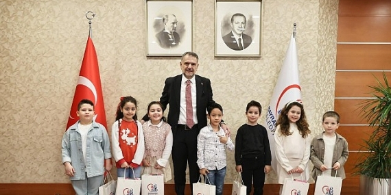 Bayrampaşa’da 23 Nisan coşkusu