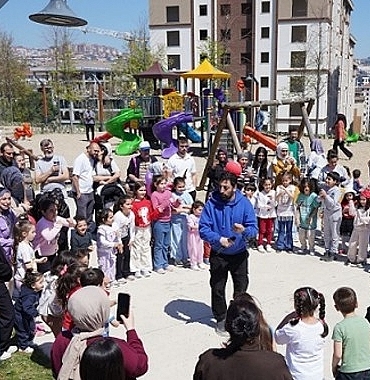 beylikduzunde-23-nisan-coskusu-dort-gune-yayildi.jpg