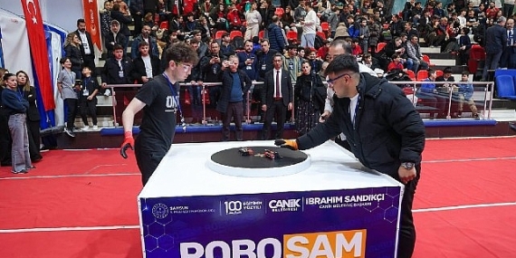 Canik’te Genç Mucitler Robotlarıyla Sahneye Çıkıyor