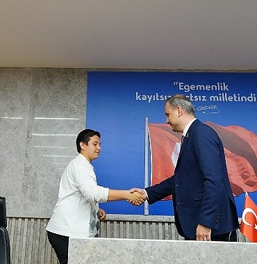 cocuk-meclisi-uyeleri-hayallerindeki-beylikduzunu-anlatti.jpg