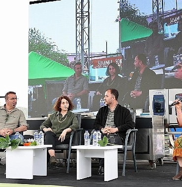didim-2-ege-lezzetleri-festivali-coskusu-suruyor.jpg