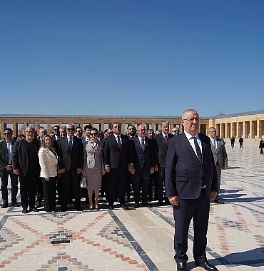 edremit-belediyesi-atanin-huzuruna-cikti.jpg