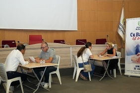 gaziemir-belediyesinden-istihdama-tam-destek-cv-bank-2-yilda-2-bin-171-kisiye-is-kapisi-acti.jpg