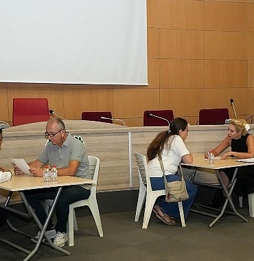 gaziemir-belediyesinden-istihdama-tam-destek-cv-bank-2-yilda-2-bin-171-kisiye-is-kapisi-acti.jpg