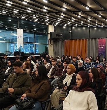 genc-kultur-kart-gonulluleri-5-uluslararasi-konya-yari-maratonuna-hazir.jpg