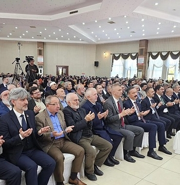 golcukte-hafizlik-heyecani-41-genc-hafiz-icazetini-aldi.jpg