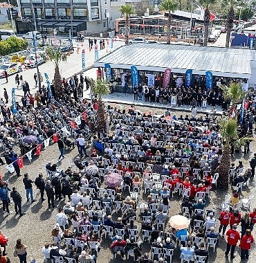 guzelbahcede-sahile-deger-katan-yatirim-guzbel-marin-gorkemli-torenle-hizmete-acildi.jpg