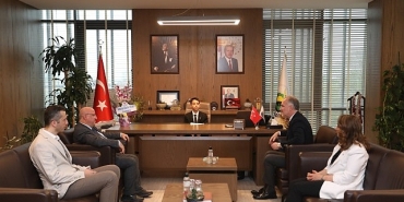inegolun-23-nisan-belediye-baskani-umut-alp-yigit-oldu.jpg