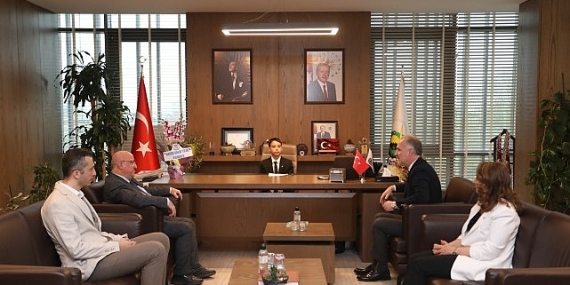 İnegöl’ün 23 Nisan Belediye Başkanı Umut Alp Yiğit Oldu