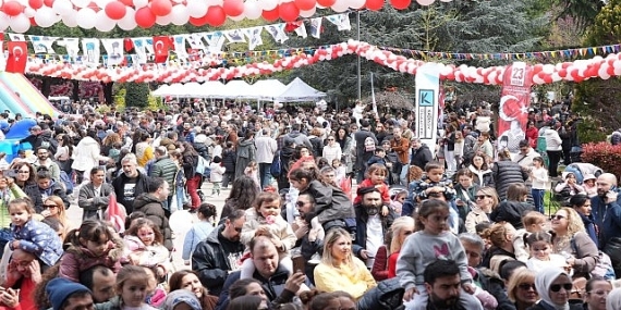 Kadıköy’de Parklar Çocuklarla Şenlendi