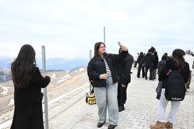 kemer-belediyesinden-ogrencilere-tahtalida-moral-gezisi.jpg