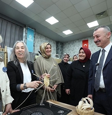 ko-mek-sergileri-kartepe-ile-basladi.jpg