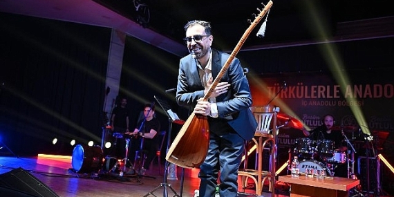Manisa’da İsmail Altunsaray ile Türkü Dolu Gece