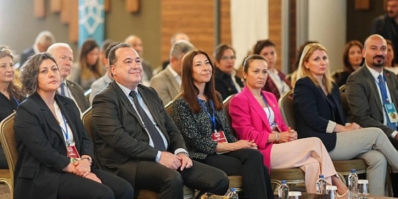 Mesir’in Şifa Mirası Bilimle Buluştu: Manisa’da Fitoterapi Günleri Başladı