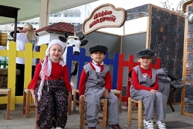 milli-irade-meydani-cocuklarla-dolup-tasti.jpg