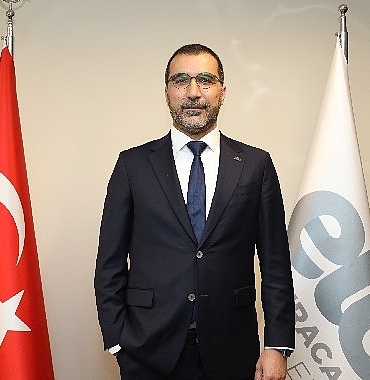 moda-endustrisi-iki-koldan-pazarlama-atagina-gecti.jpg