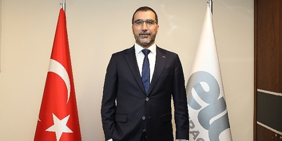 Moda endüstrisi iki koldan pazarlama atağına geçti