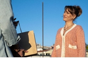netflix-3-sezonuyla-geri-donen-kimler-geldi-kimler-gectinin-resmi-tanitim-fragmanini-paylasti.jpg
