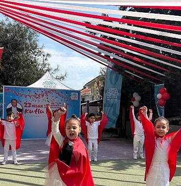 nilufer-belediyesi-kreslerinde-23-nisan-nesesi.jpg