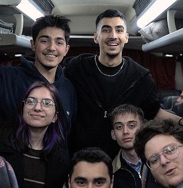 ogrenciler-istedi-baskan-koymen-yerine-getirdi.jpg