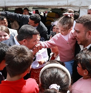 rasim-amcalarindan-nevsehirli-cocuklara-23-nisan-surprizi.jpg