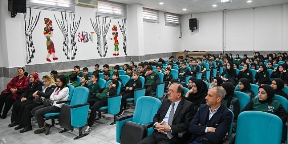 Selçuklu’da “Okur-Yazar Buluşmaları” 4. Kez Öğrenci ve Yazarları Bir Araya Getiriyor