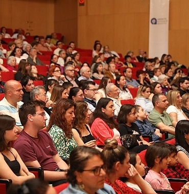 turk-devletleri-piyanistleri-konserinde-piyano-resitali.jpg