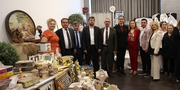 uncali-atasemden-yesil-vatan-temali-yil-sonu-sergisi.jpg