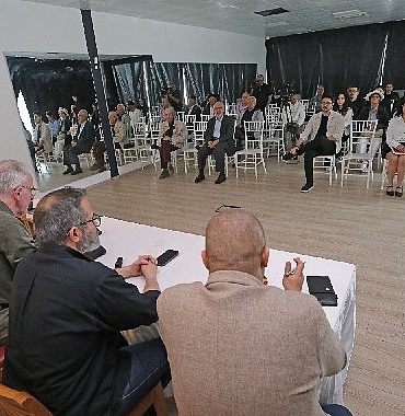 yabanci-mimarlar-karsiyakayi-anlatti.jpg