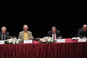 'Mütefekkir Bir Muharririn Dünyası' Peyami Safa sempozyumunun ilk oturumunda Peyami Safa'nın Romancılığı hakkında konuşuldu!