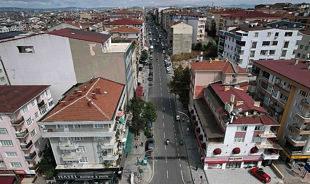 Şehit Numan Dede Caddesi yeni yüzüyle hizmette